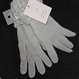 NWT Lauren Conrad Light Gray Knit Gloves Texting Friendly.